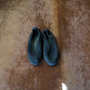 Arche Slip-Ons